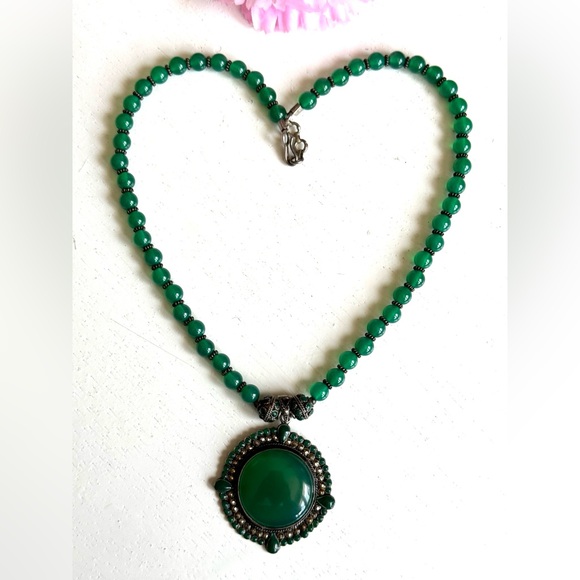Antique and stunning apple green genuine jadeite handmade pendant necklace 18”in